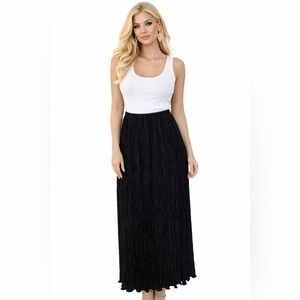 Patra Women’s Skirt Size 12 Black Elastic Waist Pleated Tulip Bottom